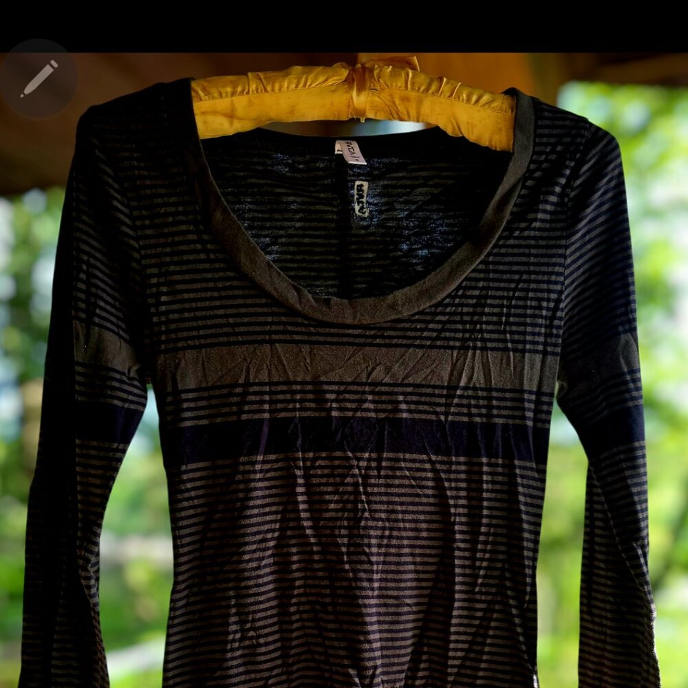RVCA Top